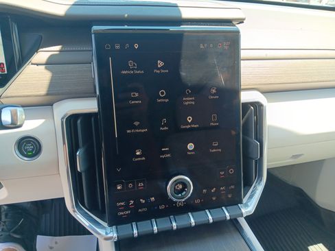 Used 2024 GMC Acadia Denali w/ LPO, Floor Liner Package FWD image 13