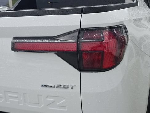 Used 2022 Hyundai Santa Cruz SEL Premium AWD/4WD image 8