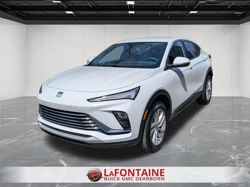 Used 2025 Buick Envista Preferred image 1