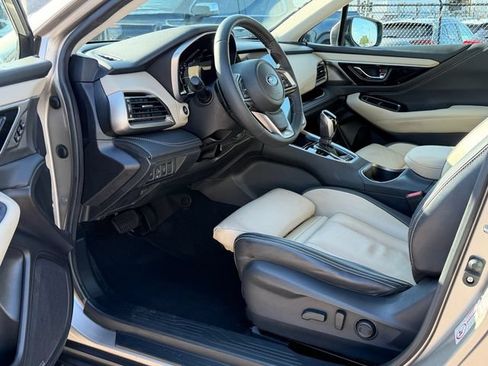 Used 2020 Subaru Outback Limited AWD/4WD image 13