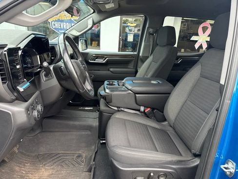 Used 2022 Chevrolet Silverado 1500 LT Trail Boss w/ Protection Package AWD/4WD image 18