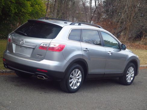Used 2010 MAZDA CX-9 Touring w/ Moonroof & Bose Audio Pkg image 25