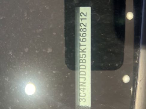 Used 2019 Jeep Compass Trailhawk w/ Cold Weather Group image 9