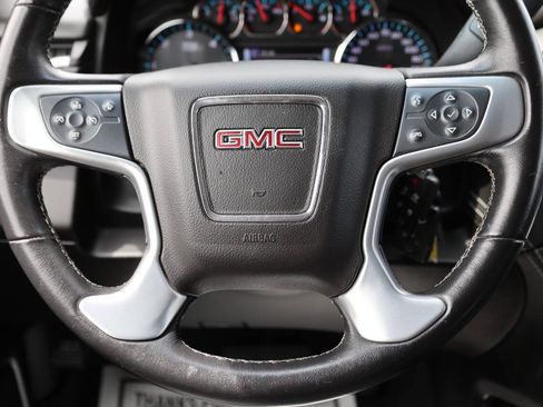 Used 2019 GMC Yukon SLT AWD/4WD image 18