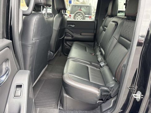 Used 2023 Nissan Frontier PRO-4X w/ Pro-4X Premium Package image 28