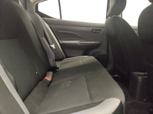Used 2025 Nissan Versa S FWD image 19