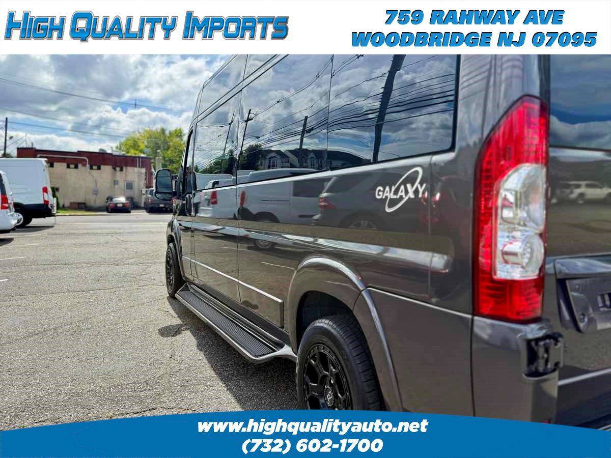 Used 2021 RAM ProMaster 2500 w/ Premium Appearance Group FWD image 12