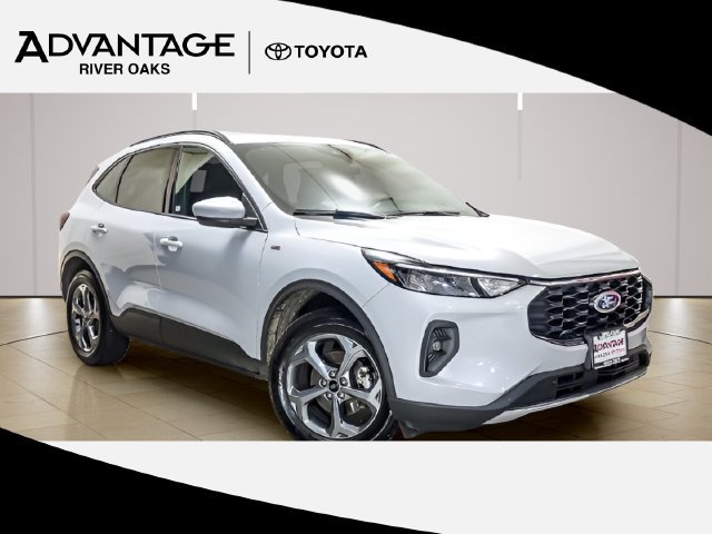 Used 2025 Ford Escape ST-Line Select AWD/4WD image 1