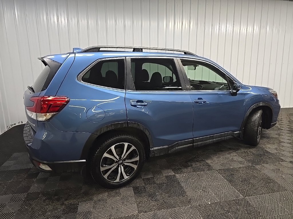Used 2020 Subaru Forester Limited AWD/4WD image 3