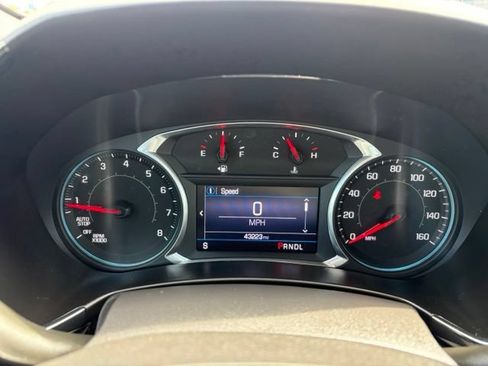 Used 2022 Chevrolet Equinox RS FWD image 18