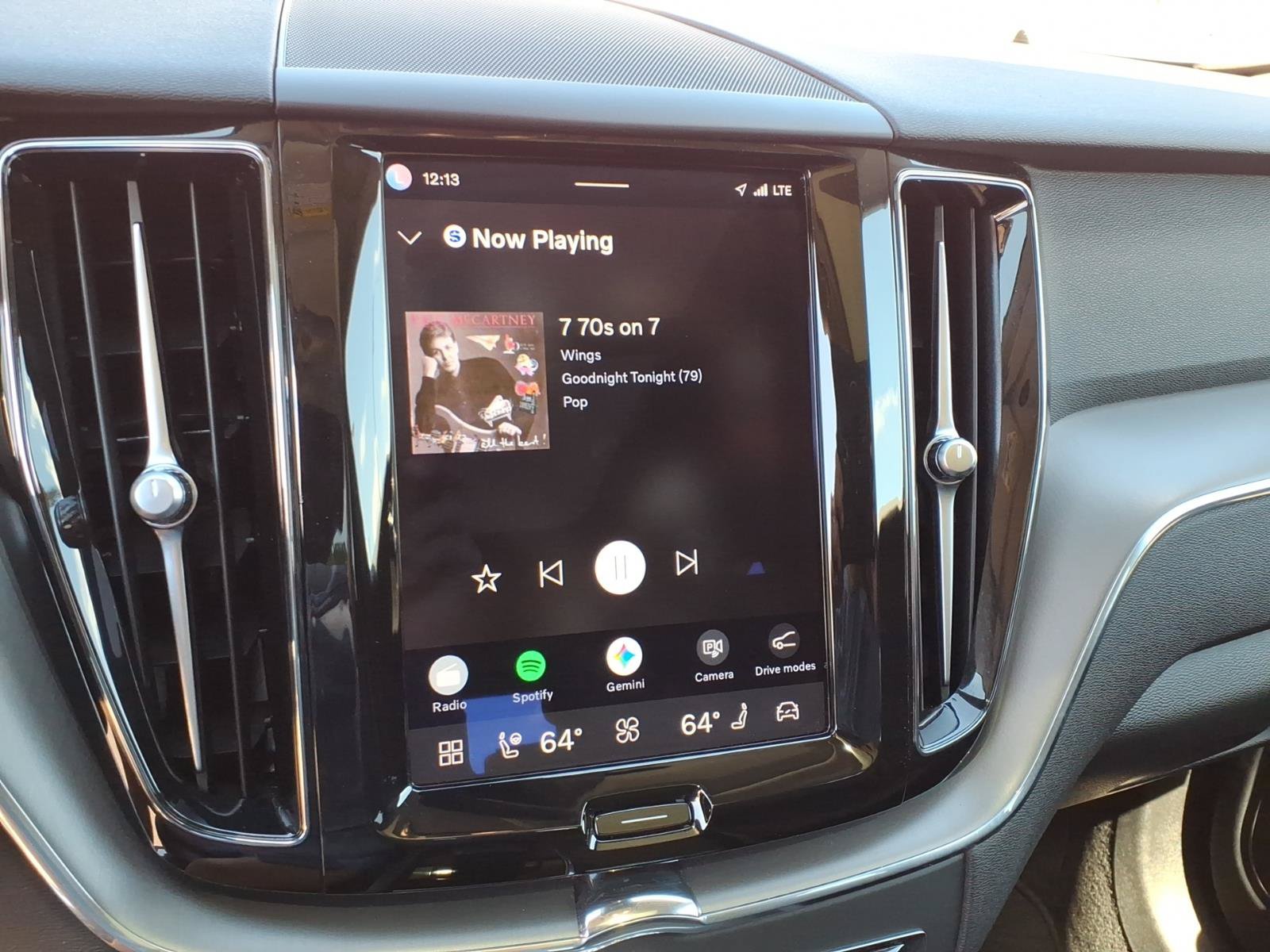 Certified 2023 Volvo XC60 B5 Core w/ Climate Package AWD/4WD image 23