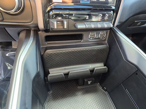 Used 2023 RAM 1500 Big Horn image 37
