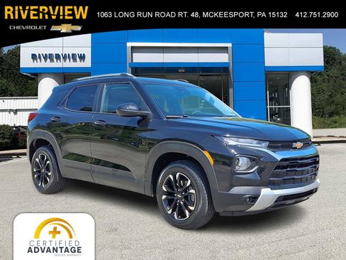 Used 2023 Chevrolet TrailBlazer LT w/ Convenience Package AWD/4WD image 1
