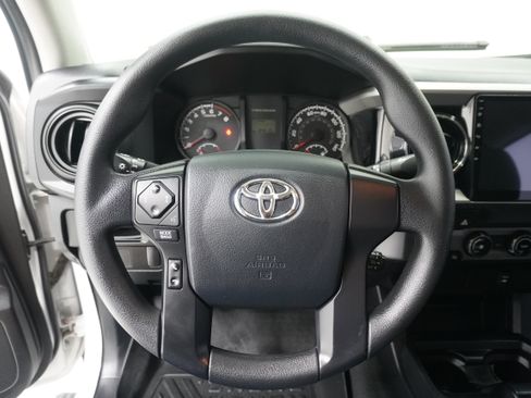 Used 2017 Toyota Tacoma SR w/ Tow Package AWD/4WD image 14