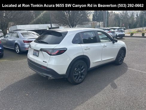 Used 2024 Honda HR-V Sport image 4