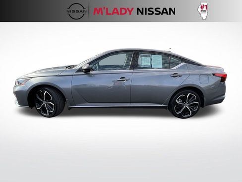 Used 2023 Nissan Altima 2.5 SR image 7