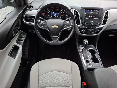 Used 2021 Chevrolet Equinox LT AWD/4WD image 11