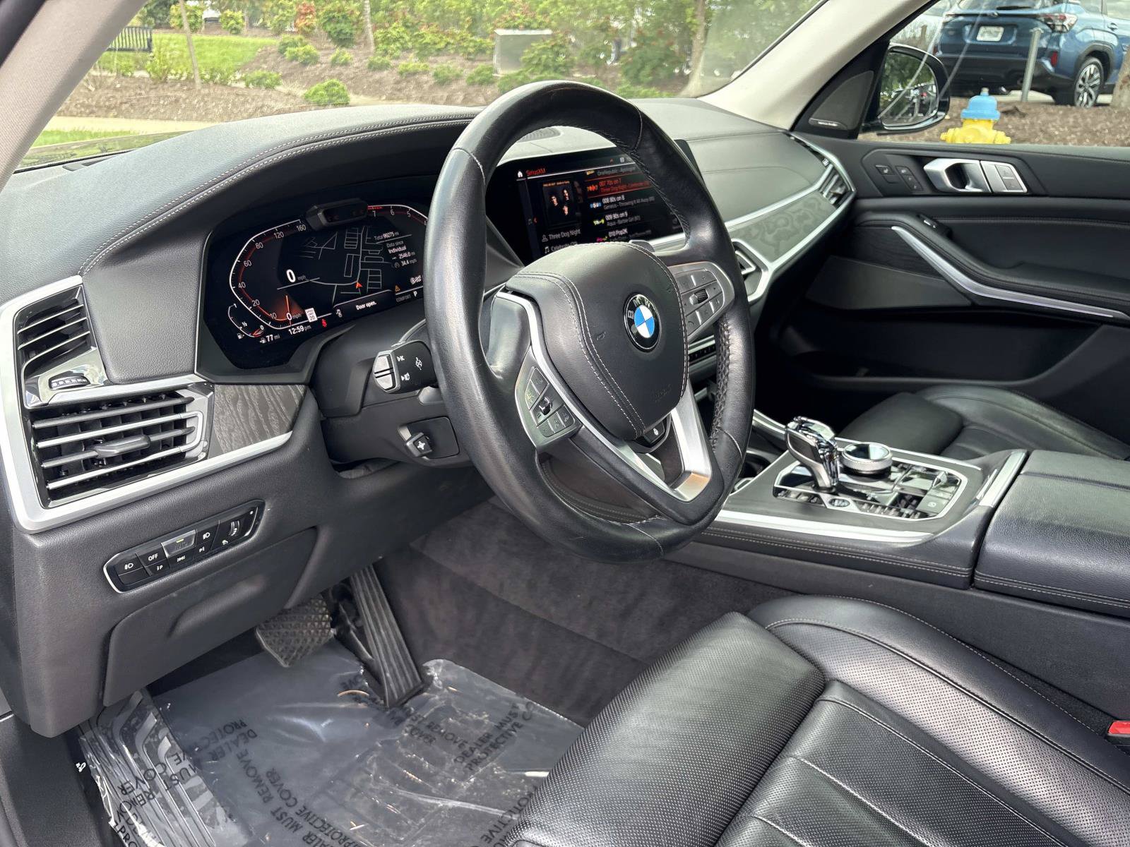 Used 2020 BMW X7 xDrive40i w/ Executive Package AWD/4WD image 17