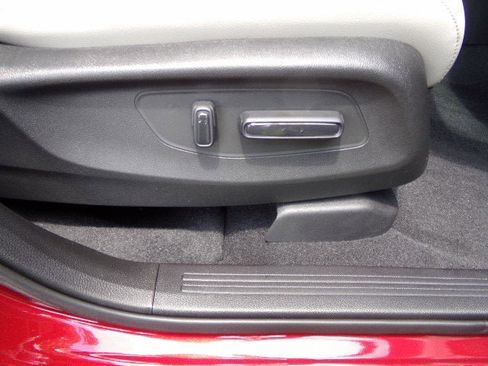 New 2025 Honda CR-V EX-L image 37