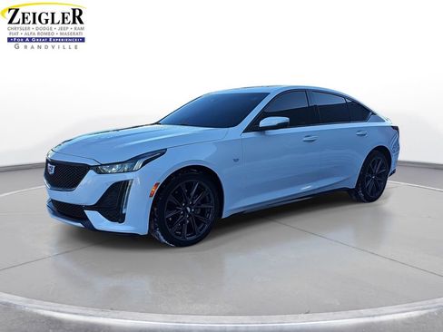 Used 2022 Cadillac CT5 Sport image 1