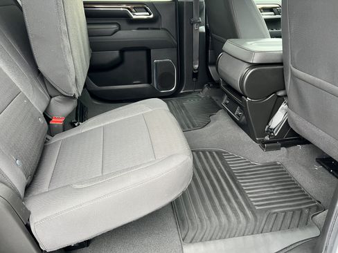 Used 2024 Chevrolet Silverado 3500 LT AWD/4WD image 18