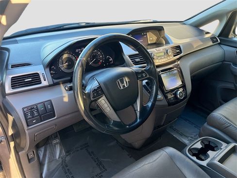 Used 2016 Honda Odyssey EX-L image 9