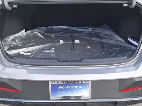 New 2025 Hyundai Elantra SEL image 28