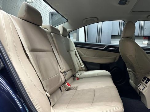 Used 2018 Subaru Legacy 2.5i Limited image 20