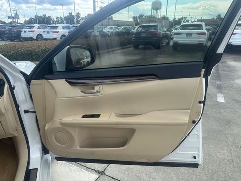 Used 2014 Lexus ES 350 image 30