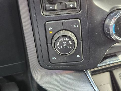 Used 2024 Ford F150 Platinum w/ Equipment Group 702A High AWD/4WD image 16