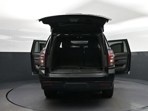 Used 2023 Chevrolet Suburban RST w/ Luxury Package AWD/4WD image 52