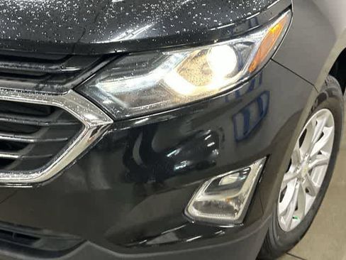 Used 2020 Chevrolet Equinox LS AWD/4WD image 31