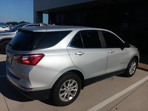 Used 2021 Chevrolet Equinox LT AWD/4WD image 5