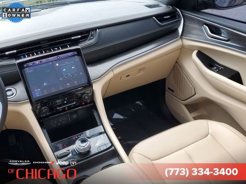 Used 2024 Jeep Grand Cherokee Limited 4xe w/ Trailer Tow Package AWD/4WD image 16