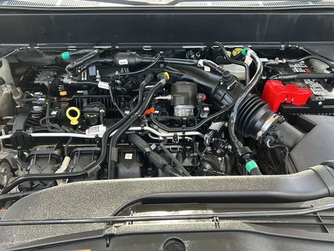 Certified 2024 Ford Maverick XLT w/ Equipment Group 300A Standard AWD/4WD image 25