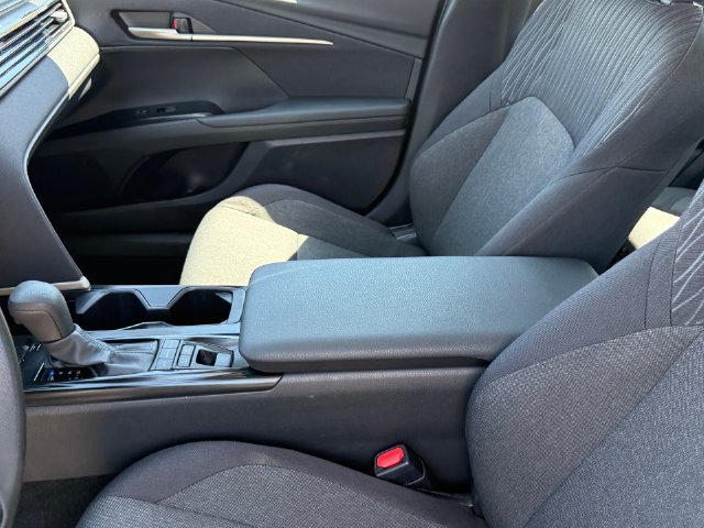 Used 2026 Toyota Camry LE FWD image 10