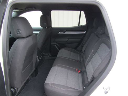 Used 2025 GMC Terrain Elevation AWD/4WD image 32