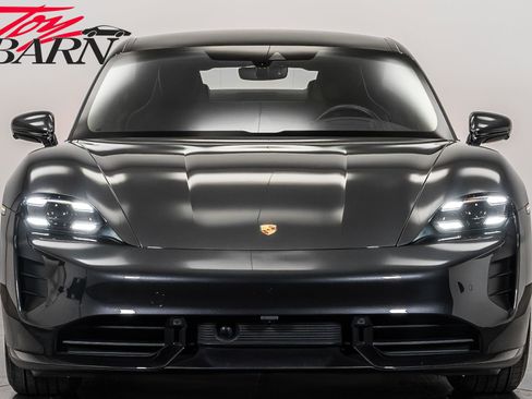Used 2021 Porsche Taycan Turbo S image 8