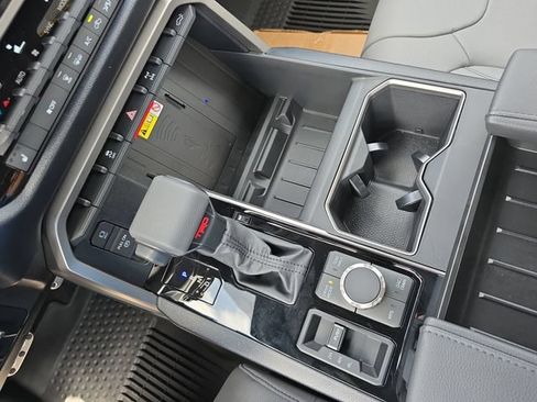 New 2026 Toyota Tundra SR5 AWD/4WD image 24