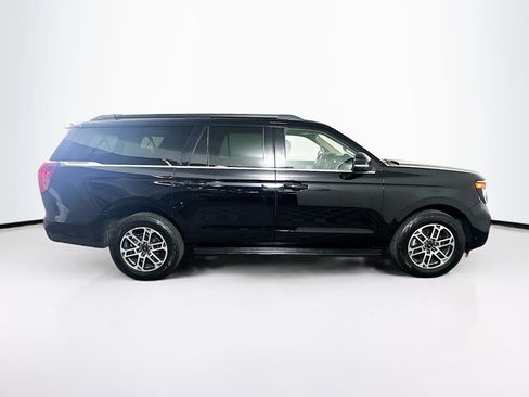 Used 2025 Ford Expedition Max Active AWD/4WD image 10
