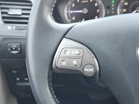 Used 2011 Lexus ES 350 image 39