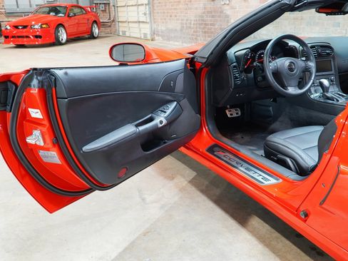 Used 2013 Chevrolet Corvette Grand Sport w/ 2LT Preferred Equipment Group RWD image 42