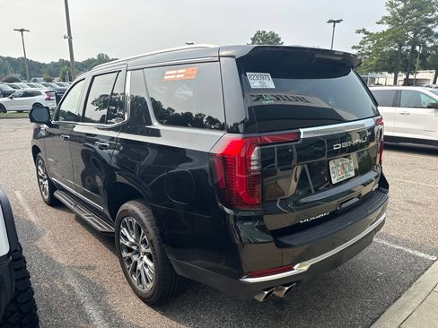Used 2025 GMC Yukon Denali AWD/4WD image 11