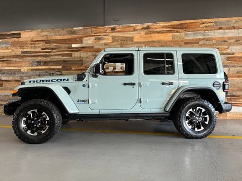 Used 2024 Jeep Wrangler Unlimited Rubicon 4xe AWD/4WD image 20