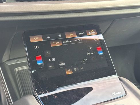 New 2026 Cadillac Vistiq Luxury AWD/4WD image 25