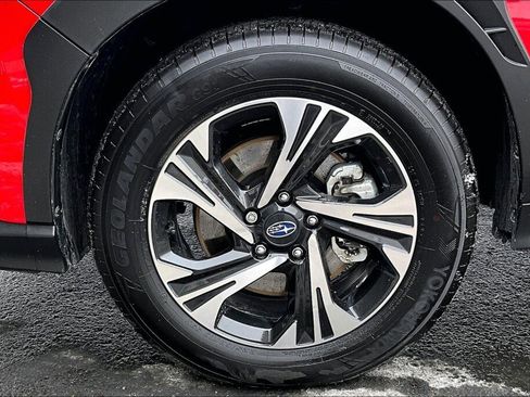 Certified 2025 Subaru Crosstrek 2.0i Premium image 17