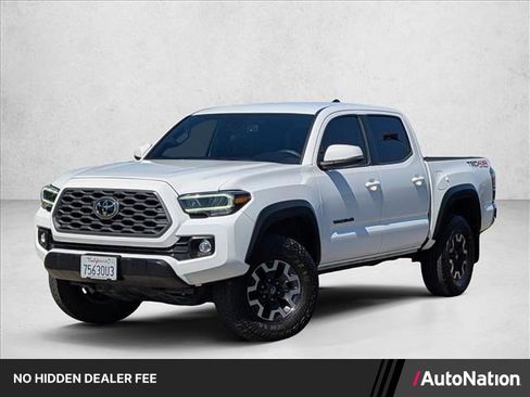 Used 2023 Toyota Tacoma TRD Off-Road w/ Black Out Package (TMS) AWD/4WD image 1