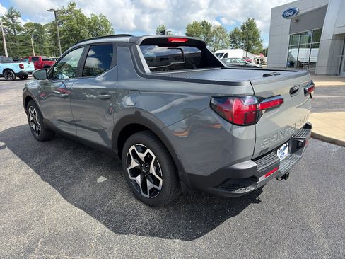 Used 2023 Hyundai Santa Cruz Limited AWD/4WD image 8