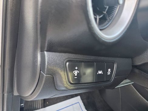 Used 2021 Kia Forte LXS image 14