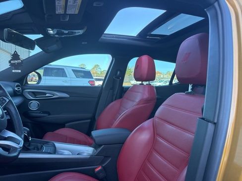 Used 2023 Dodge Hornet GT Plus w/ Tech Pack Plus w/o Parking image 11